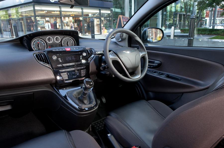 Lancia Ypsilon III (Type 846) 2011 - 2015 Hatchback 5 door #4
