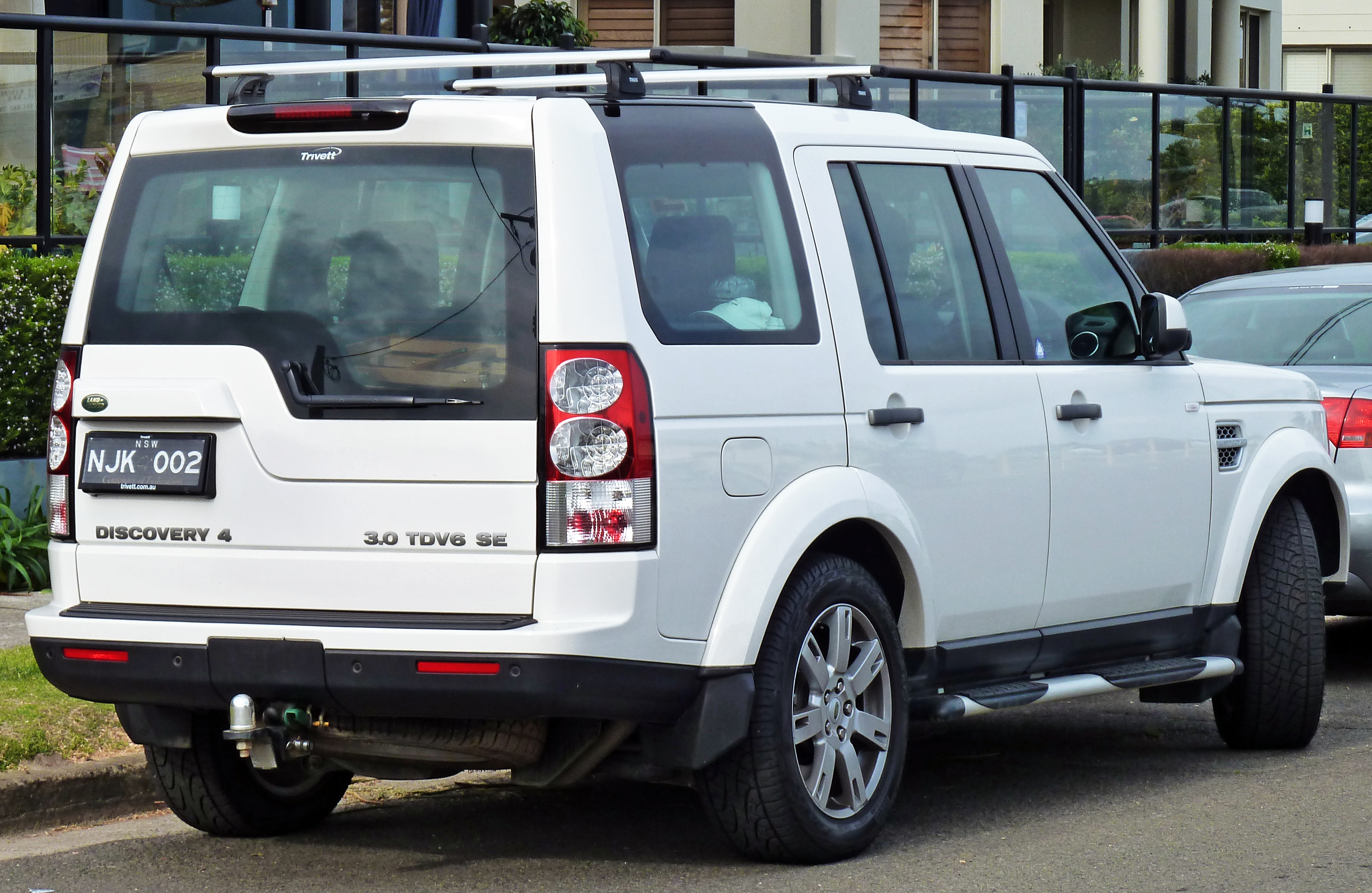 Land Rover Discovery IV 2009 - 2013 SUV 5 door #4