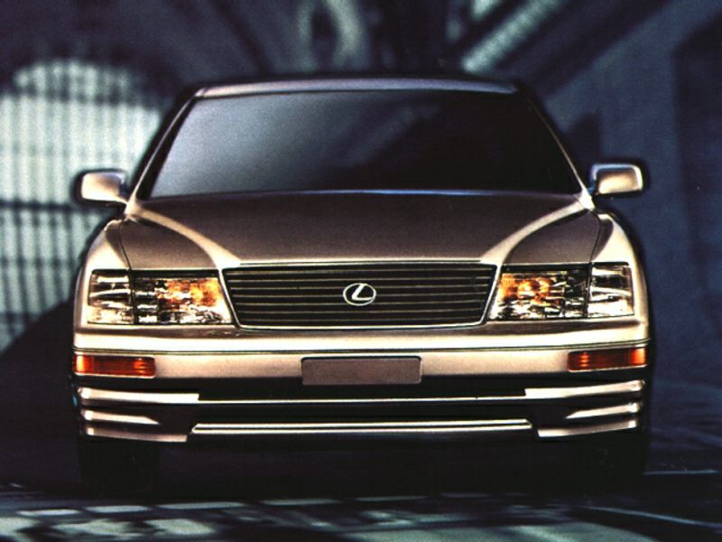 Lexus LS II 1994 - 2000 Sedan #2