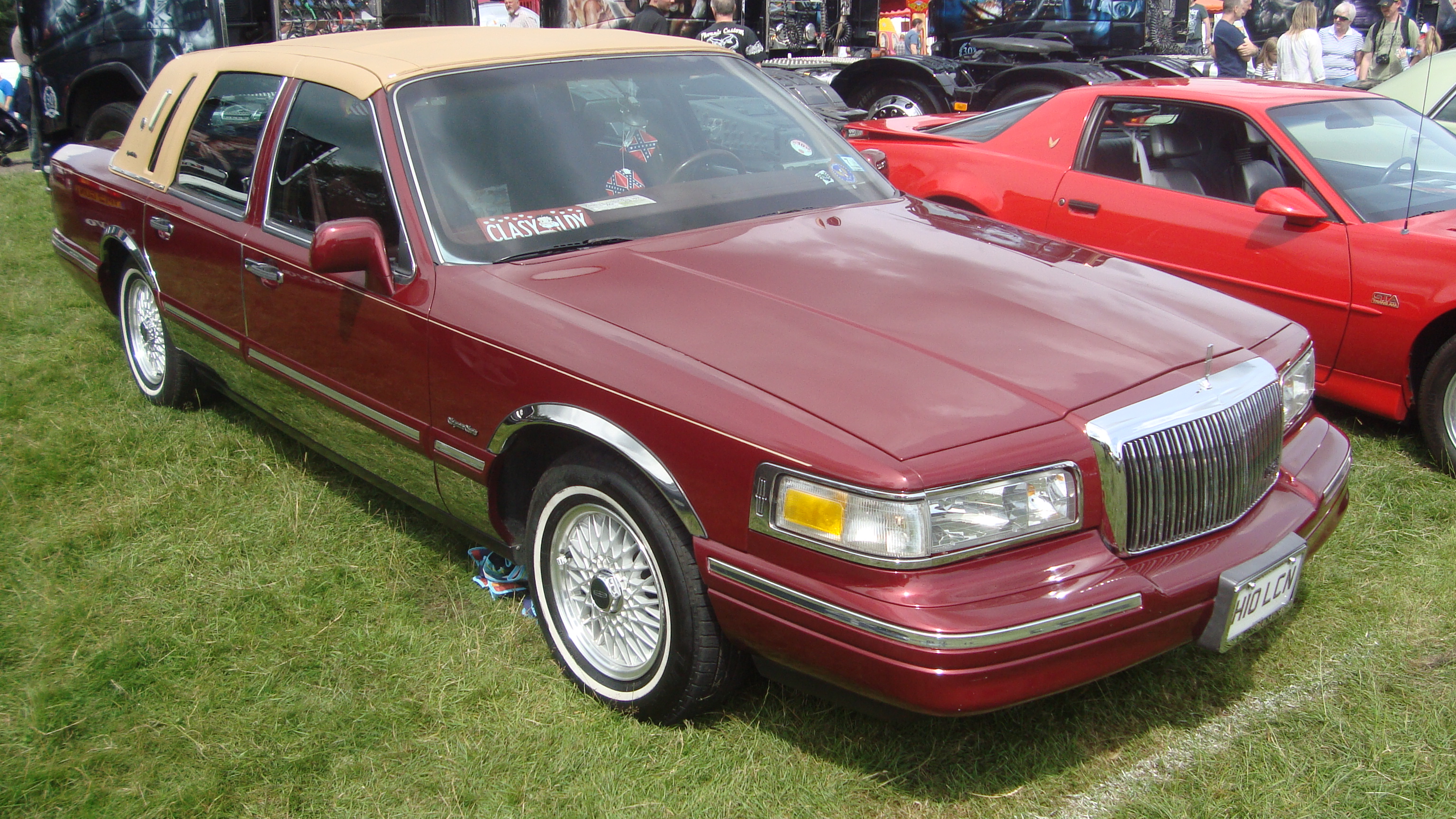 Lincoln Town Car II 1989 - 1997 Sedan #3