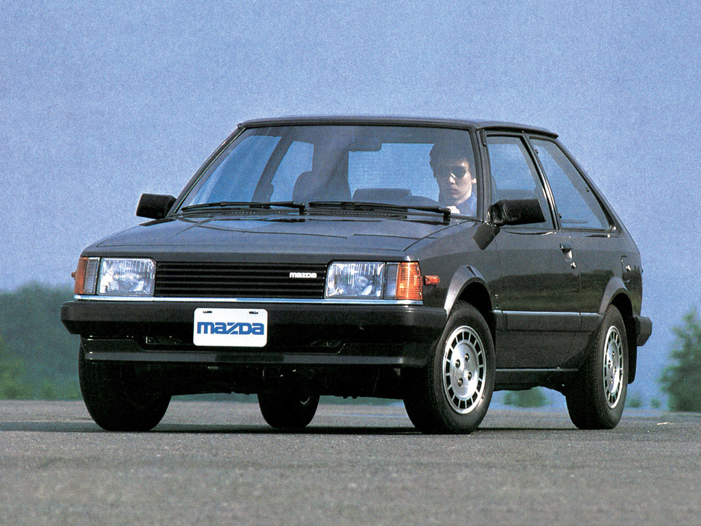 Mazda 323 II (BD) 1980 - 1985 Sedan #5