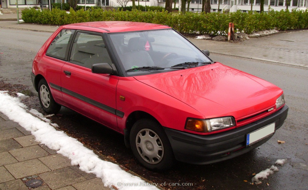 Mazda Familia VI (BG) 1989 - 1994 Station wagon 5 door #1