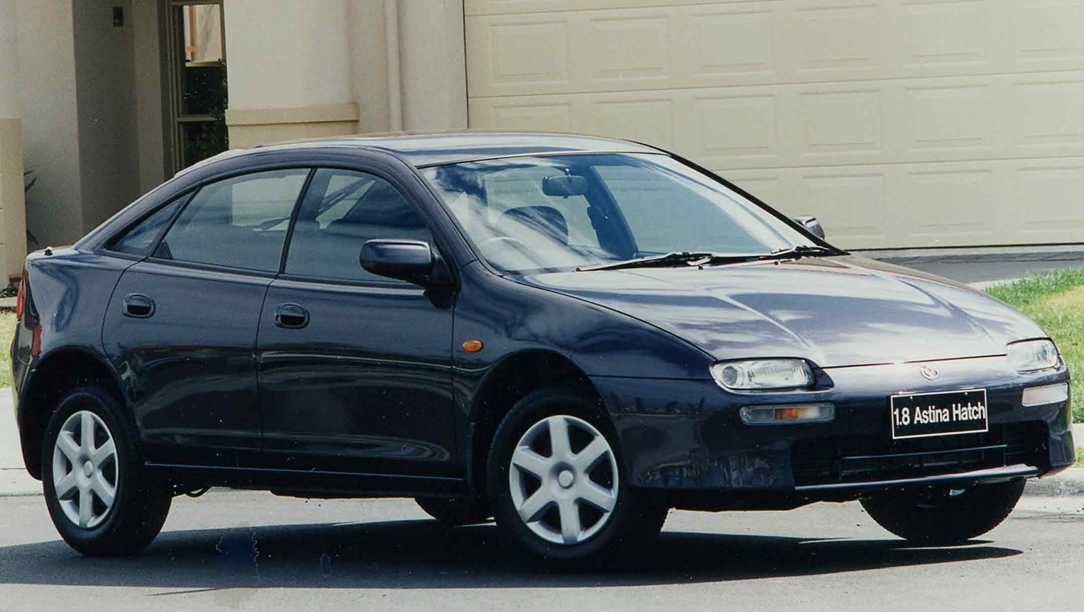Mazda 323 V (BA) 1994 - 2000 Hatchback 3 door #5
