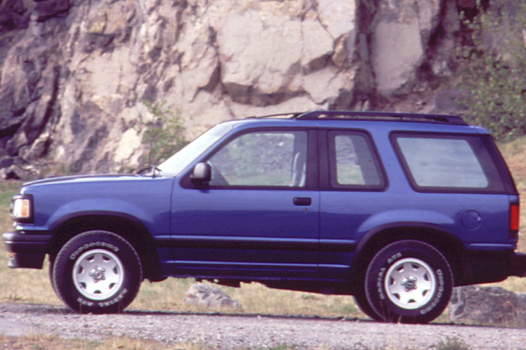 Mazda Navajo 1990 - 1994 SUV 3 door #2