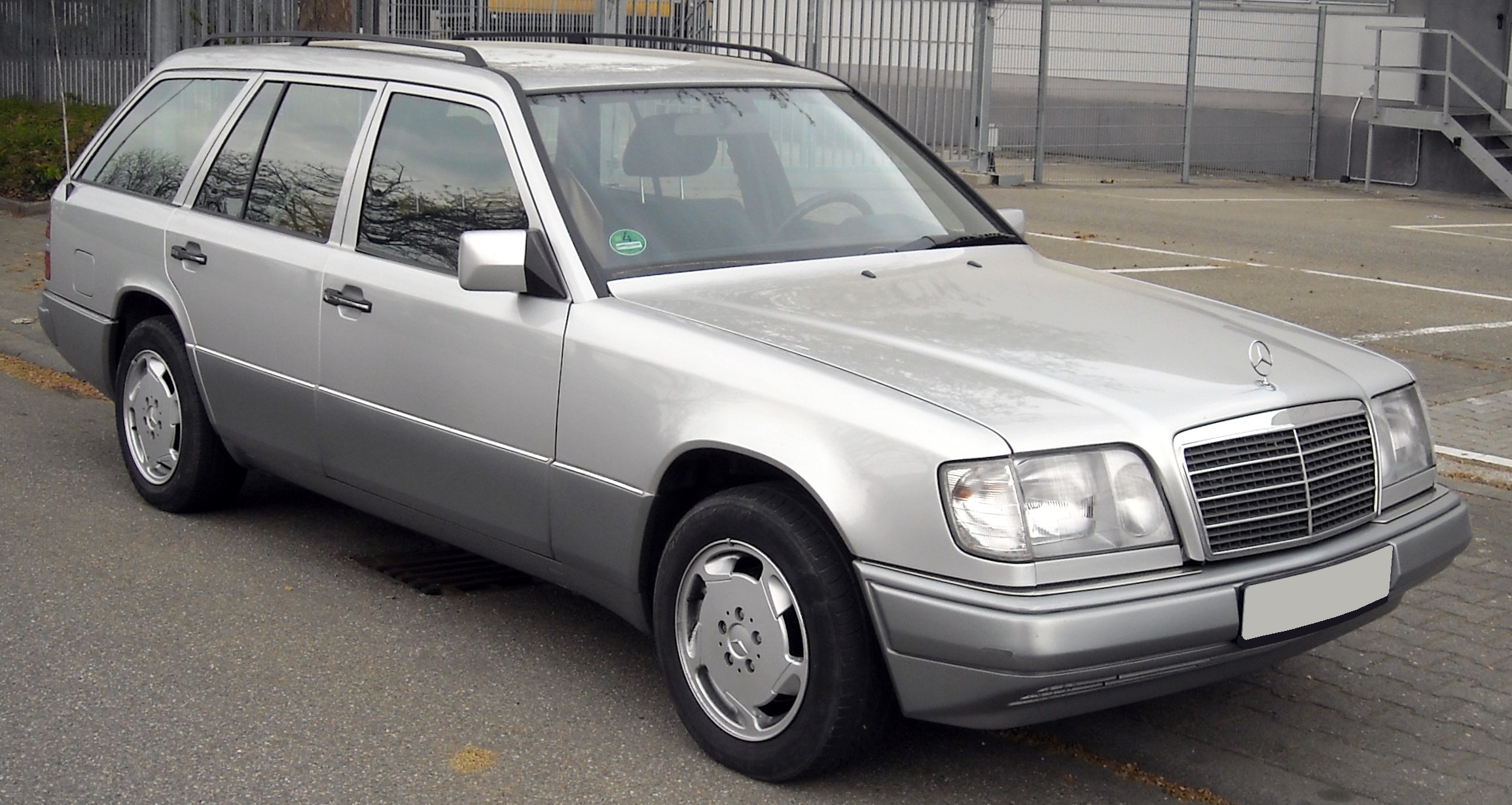 Mercedes-Benz E-klasse I (W124) 1993 - 1997 Station wagon 5 door #4