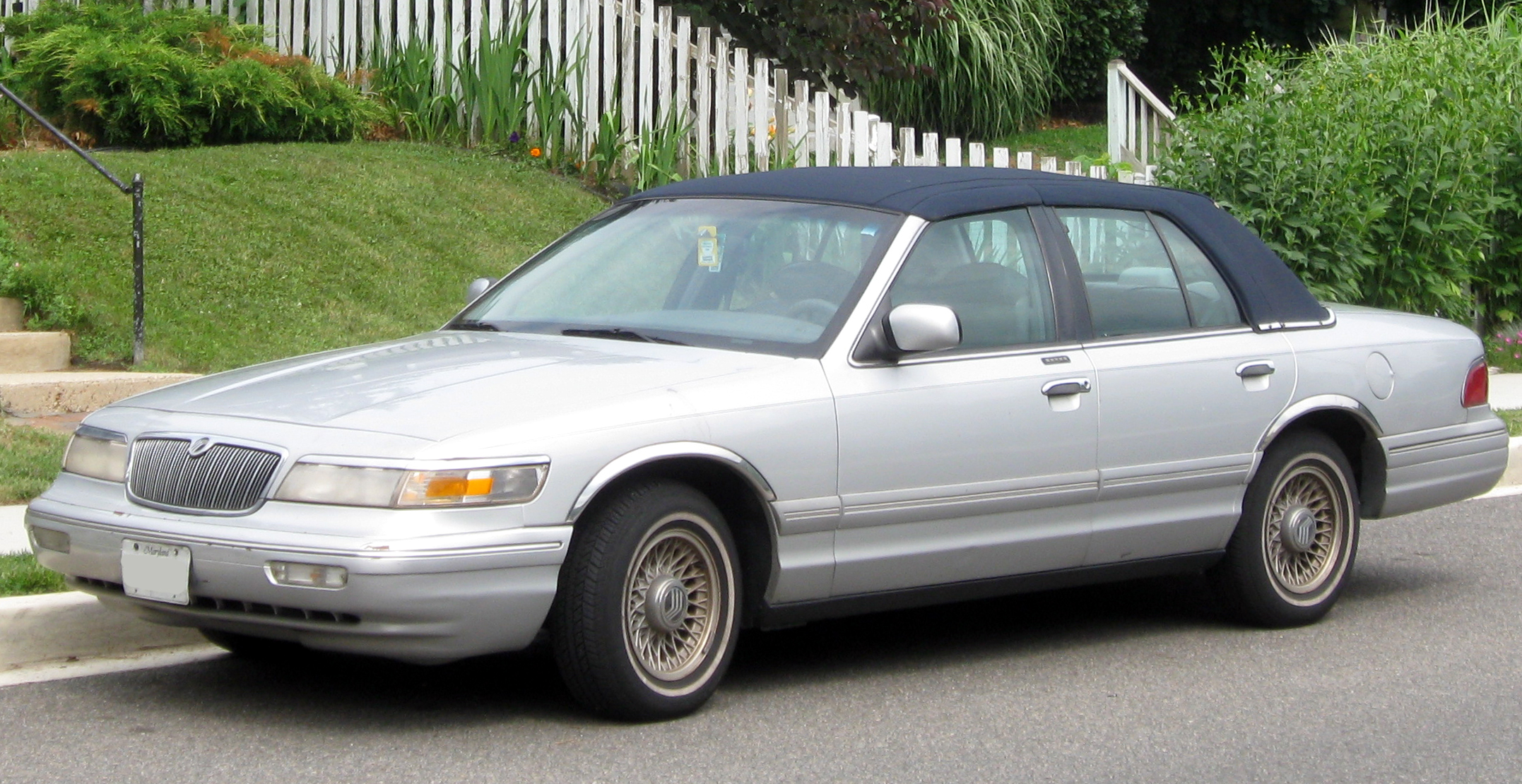 Mercury Grand Marquis II 1991 - 1997 Sedan #1