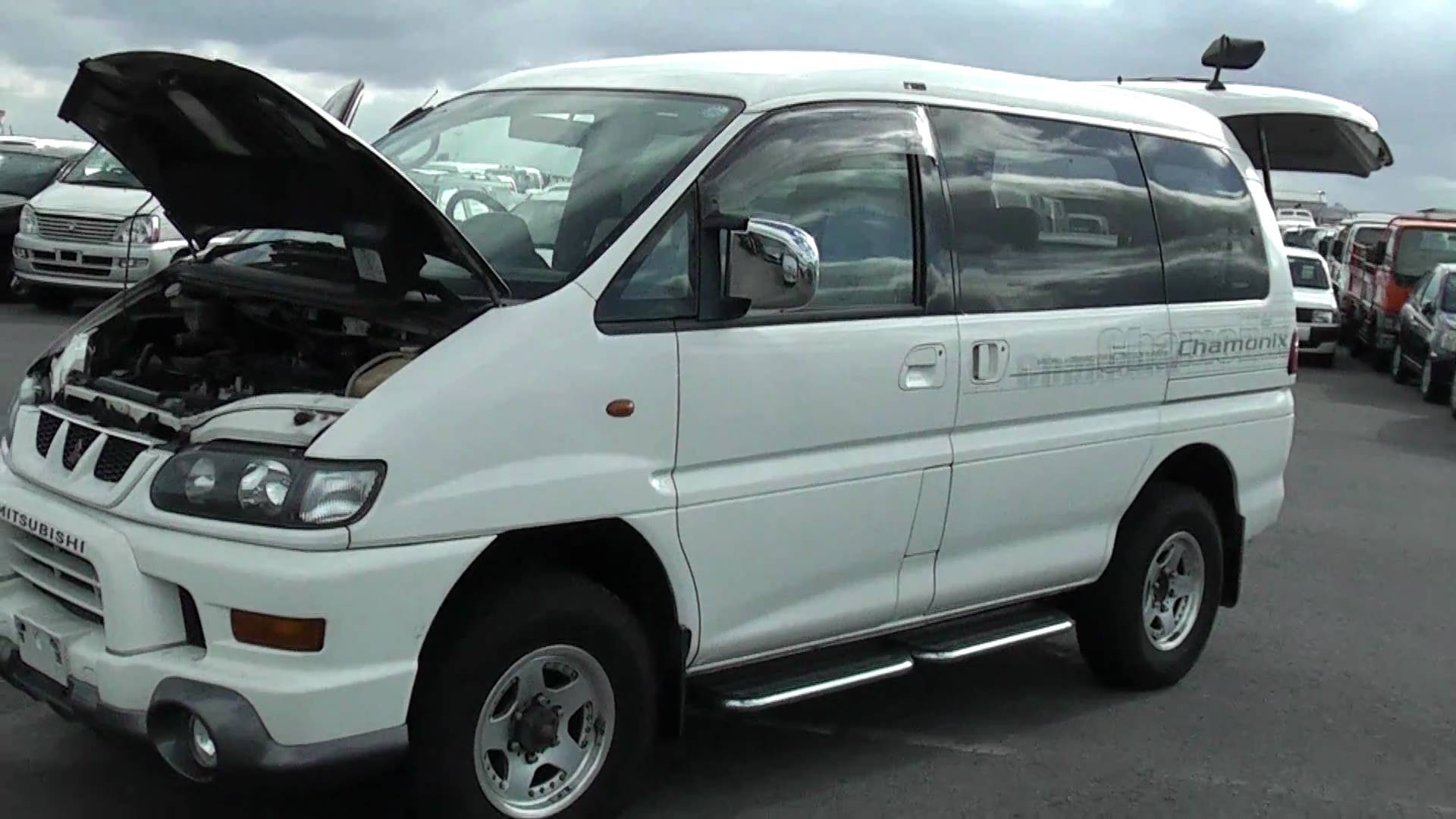 Mitsubishi Delica V 2011 - now Minivan #5