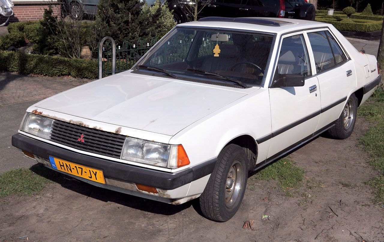 Mitsubishi Galant IV 1980 - 1987 Sedan #8