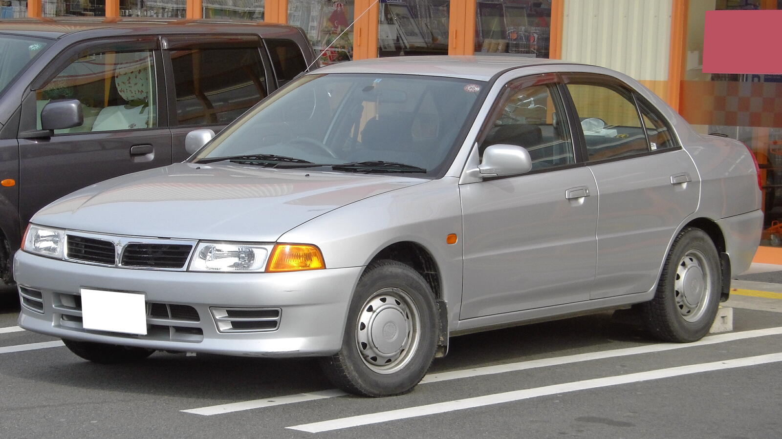 Mitsubishi Libero I 1992 - 1995 Station wagon 5 door #1