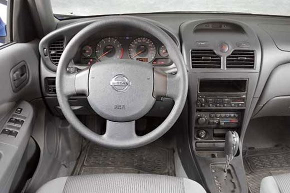 Nissan Almera Classic I 2006 - 2012 Sedan #7