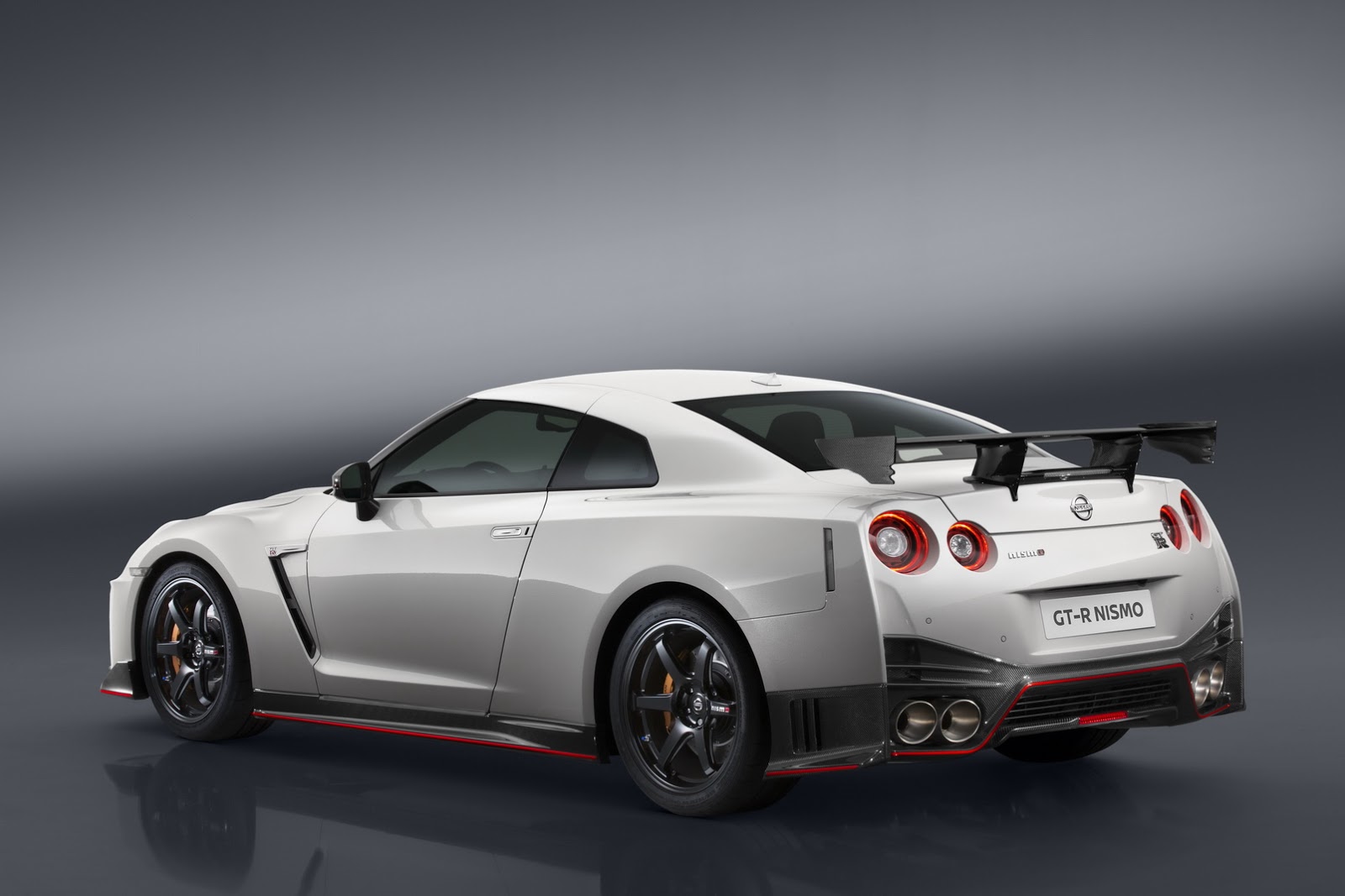 Nissan GT-R I Restyling 3 2016 - now Coupe #4