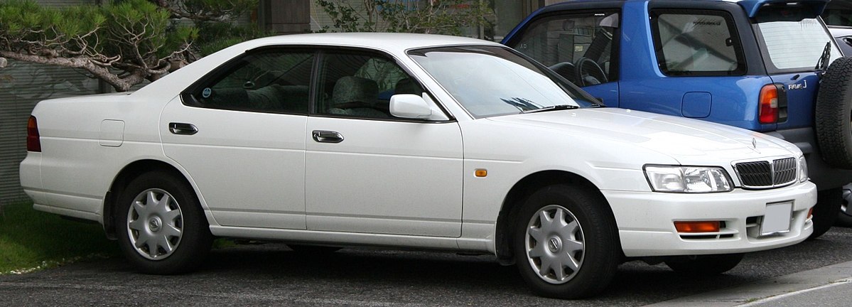 Nissan Laurel V (C32) 1984 - 1989 Sedan #2