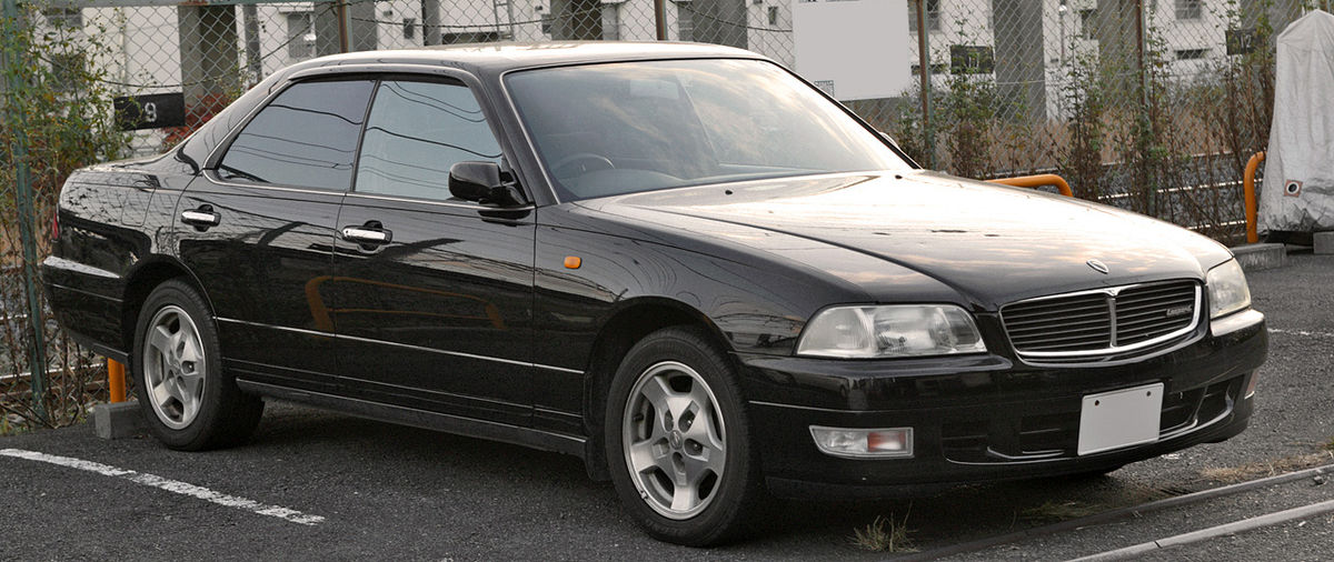 Nissan Leopard III (Y32) 1992 - 1996 Sedan #8