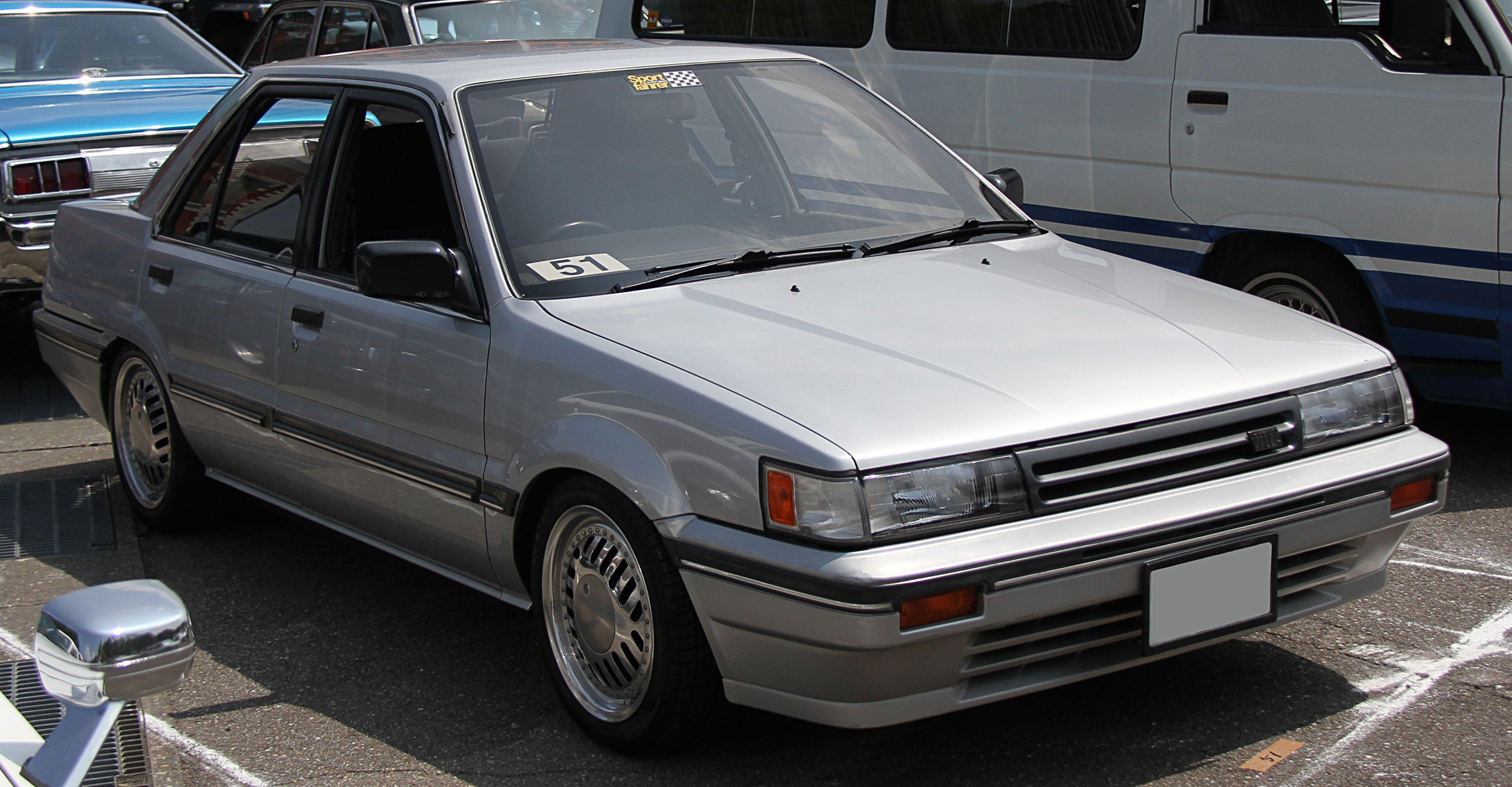 Nissan Liberta Villa II (N13) 1986 - 1990 Sedan #5