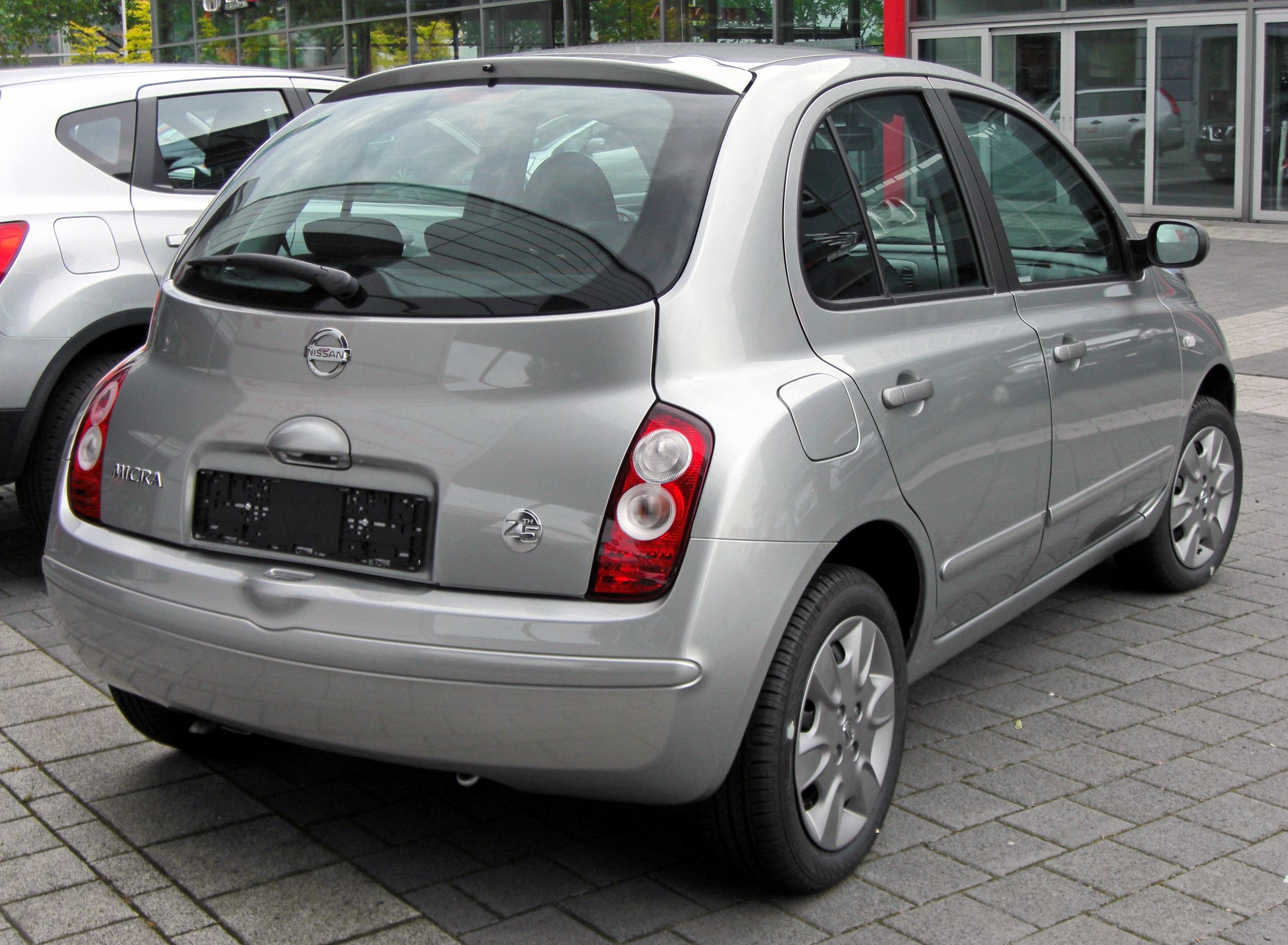 http://carsot.com/images/nissan-march-iii-k12-2002-2010-cabriolet-exterior.jpg