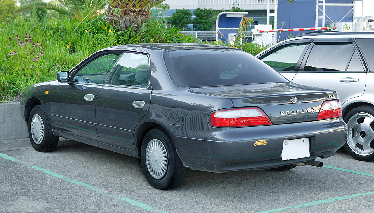 Nissan Presea I 1990 - 1995 Sedan #6