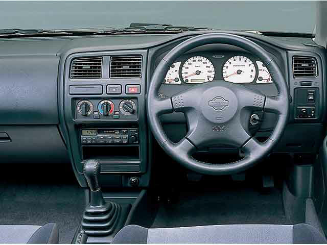 Nissan Pulsar V (N15) 1995 - 2000 Sedan #5