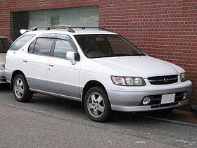 Nissan R'nessa 1997 - 2001 Station wagon 5 door #1