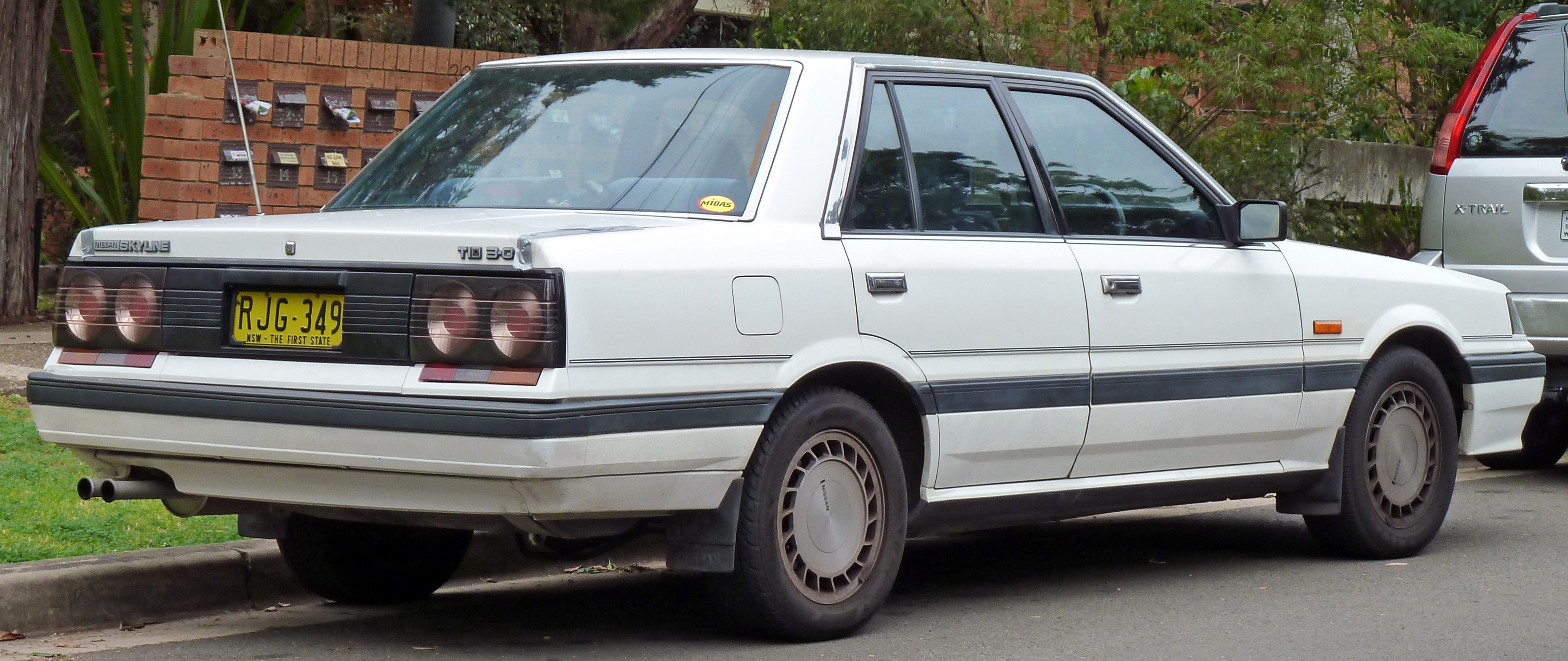Nissan Skyline VII (R31) 1985 - 1989 Coupe #5