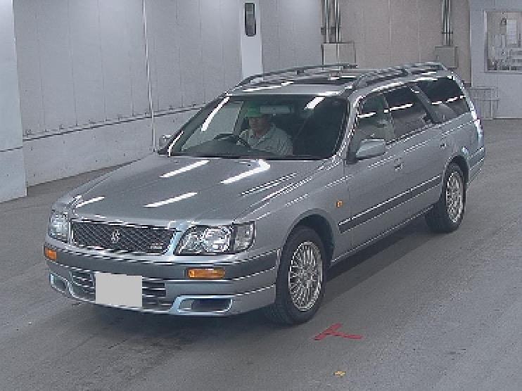 Nissan Stagea I 1996 - 2001 Station wagon 5 door #4