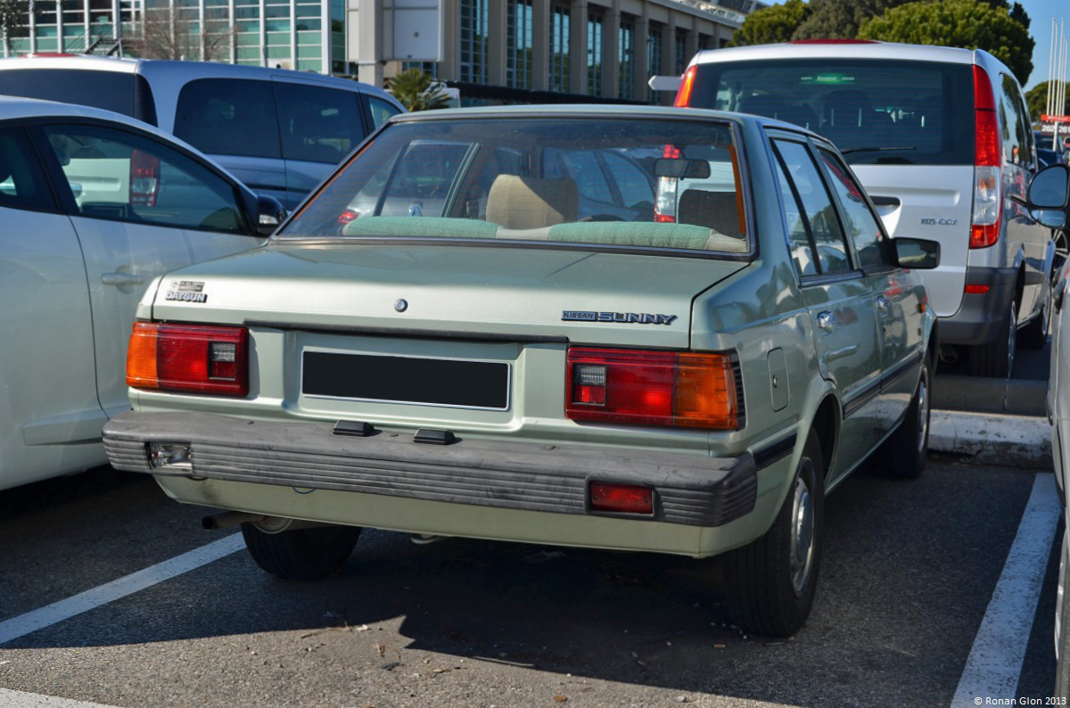 Nissan Sunny B11 1982 - 1987 Sedan #6