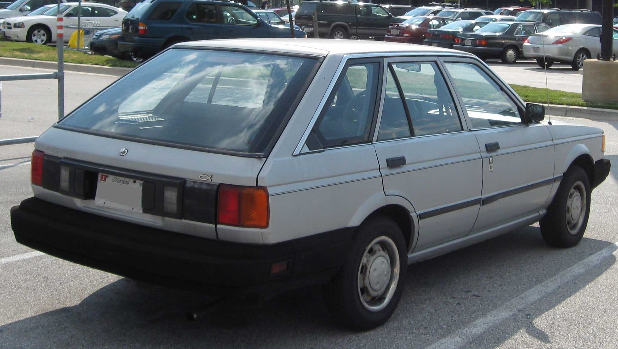 Nissan Sunny B12 1986 - 1991 Sedan #6