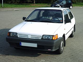 Nissan Sunny N14 1990 - 1995 Hatchback 3 door #7