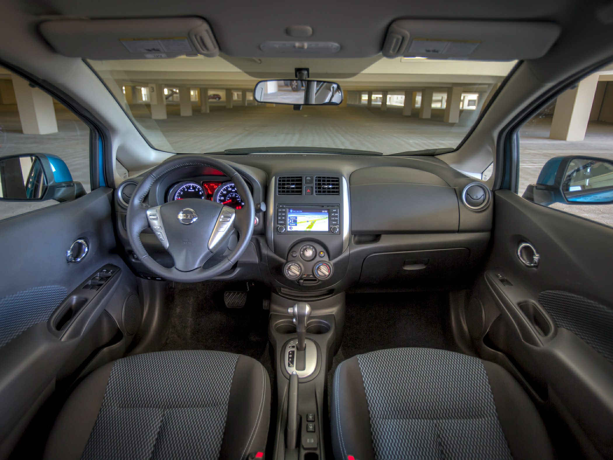 Nissan Tiida II 2015 - now Hatchback 5 door #5