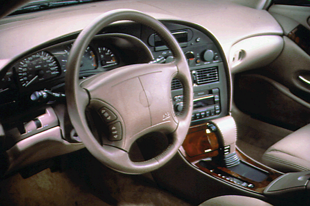 Oldsmobile Aurora I 1994 - 1999 Sedan #6