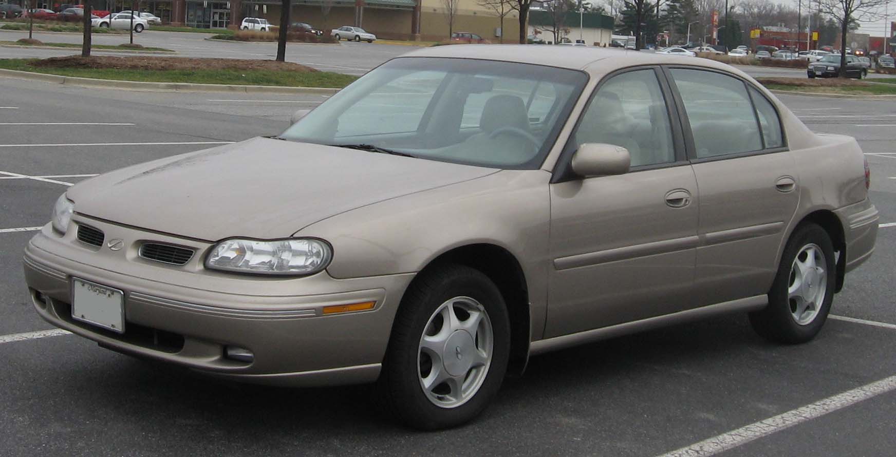 Oldsmobile Cutlass VI 1997 - 1999 Sedan #2