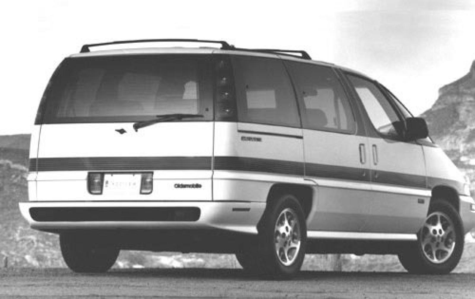Oldsmobile Silhouette I 1989 - 1996 Minivan #2