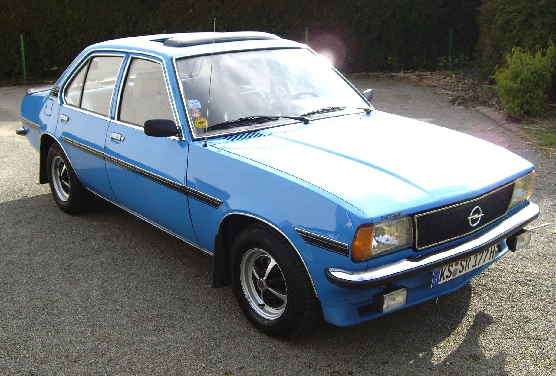 Opel Ascona B 1975 - 1981 Sedan #3