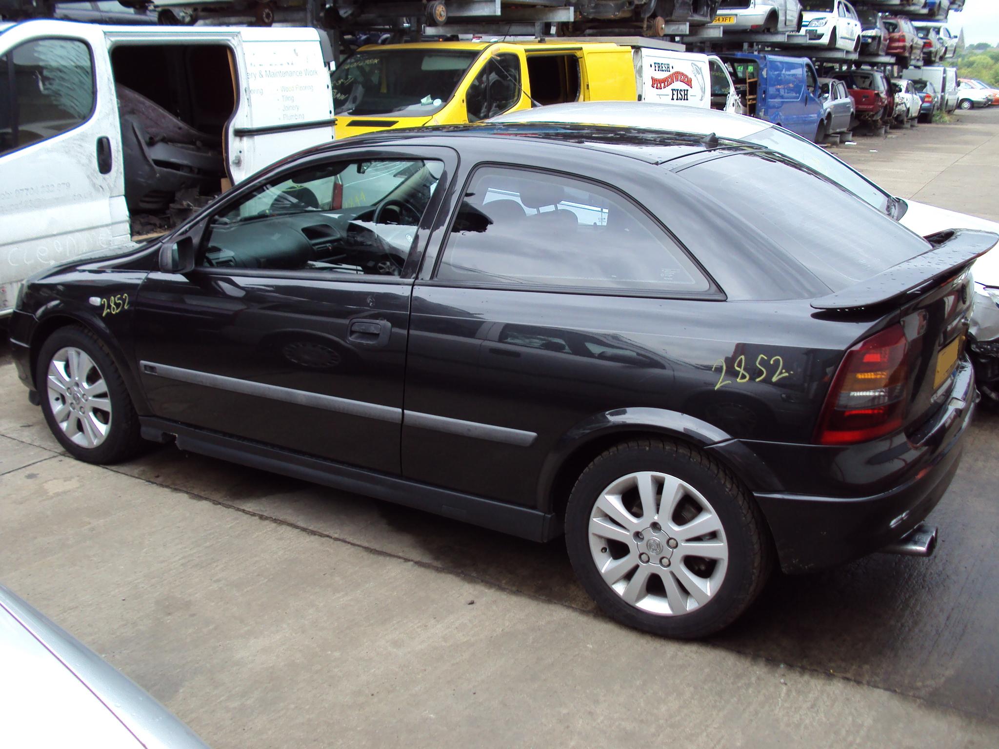 Vauxhall Astra G 1998 - 2005 Hatchback 3 door #2