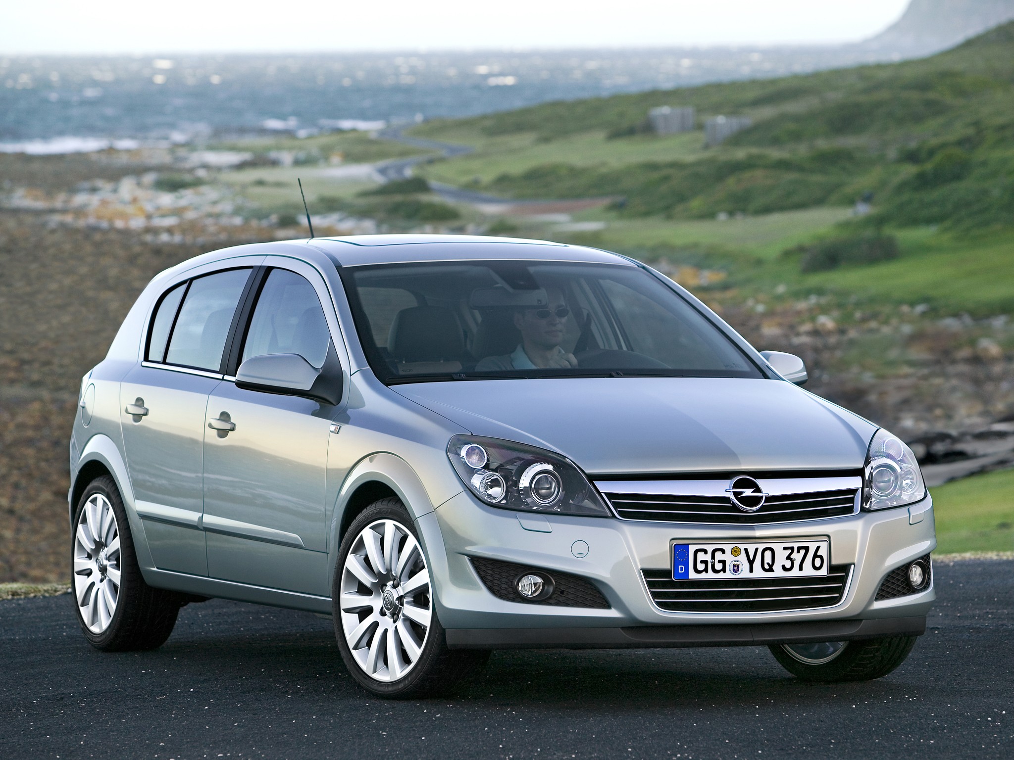 Opel Astra H Restyling 2006 - Station wagon 5 door :: OUTSTANDING