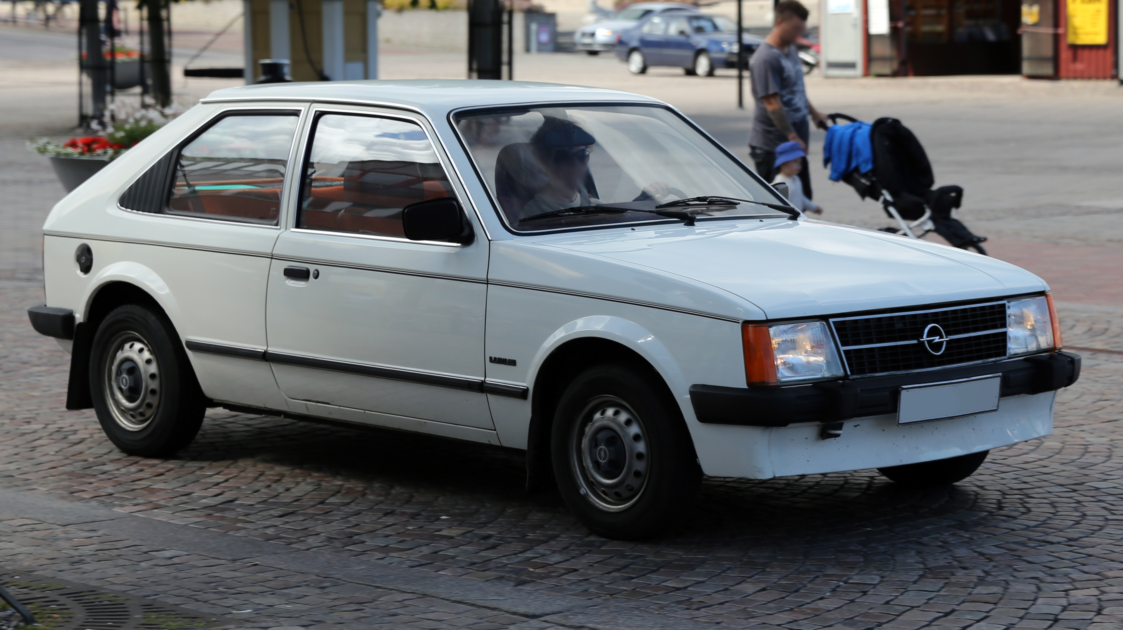 Opel Kadett D 1979 - 1984 Station wagon 5 door #5