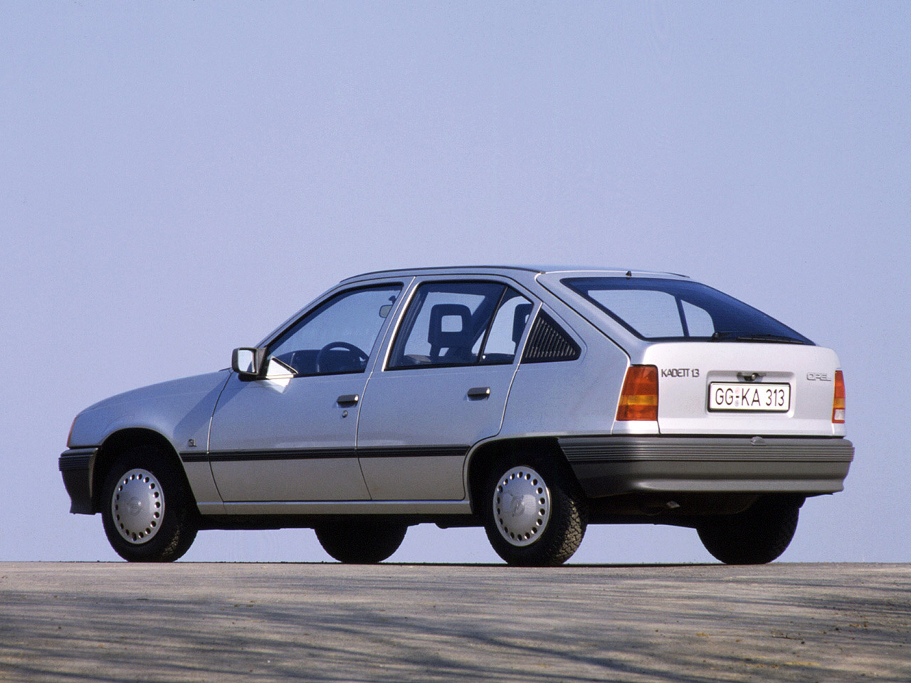 Opel Kadett E Restyling 1989 - 1993 Hatchback 5 door #5