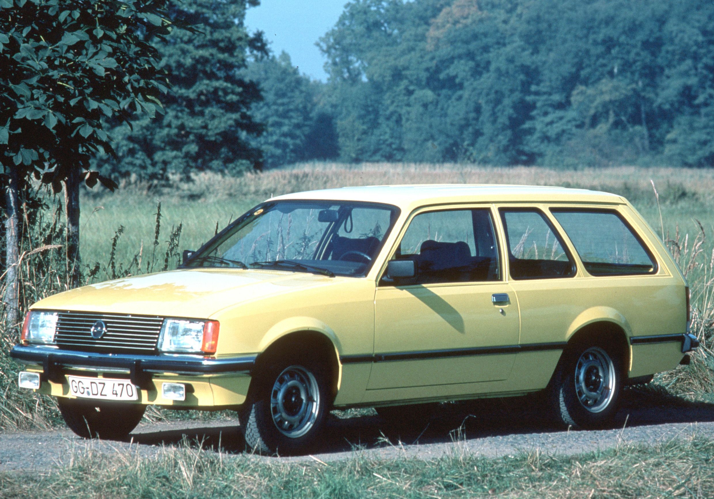 Opel Rekord E 1977 - 1986 Station wagon 5 door #1