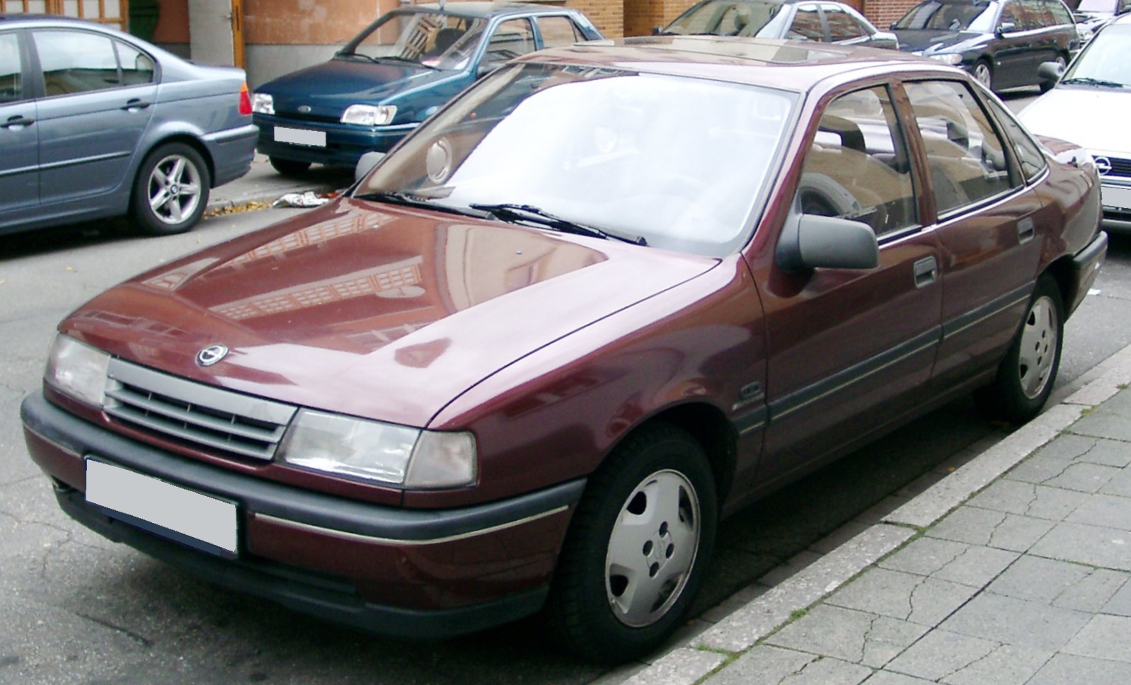 Opel Vectra A 1988 - 1995 Hatchback 5 door #4