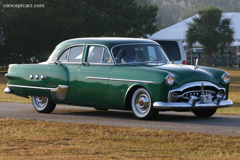 Packard 200뢒 I 1951 - 1952 Sedan #6