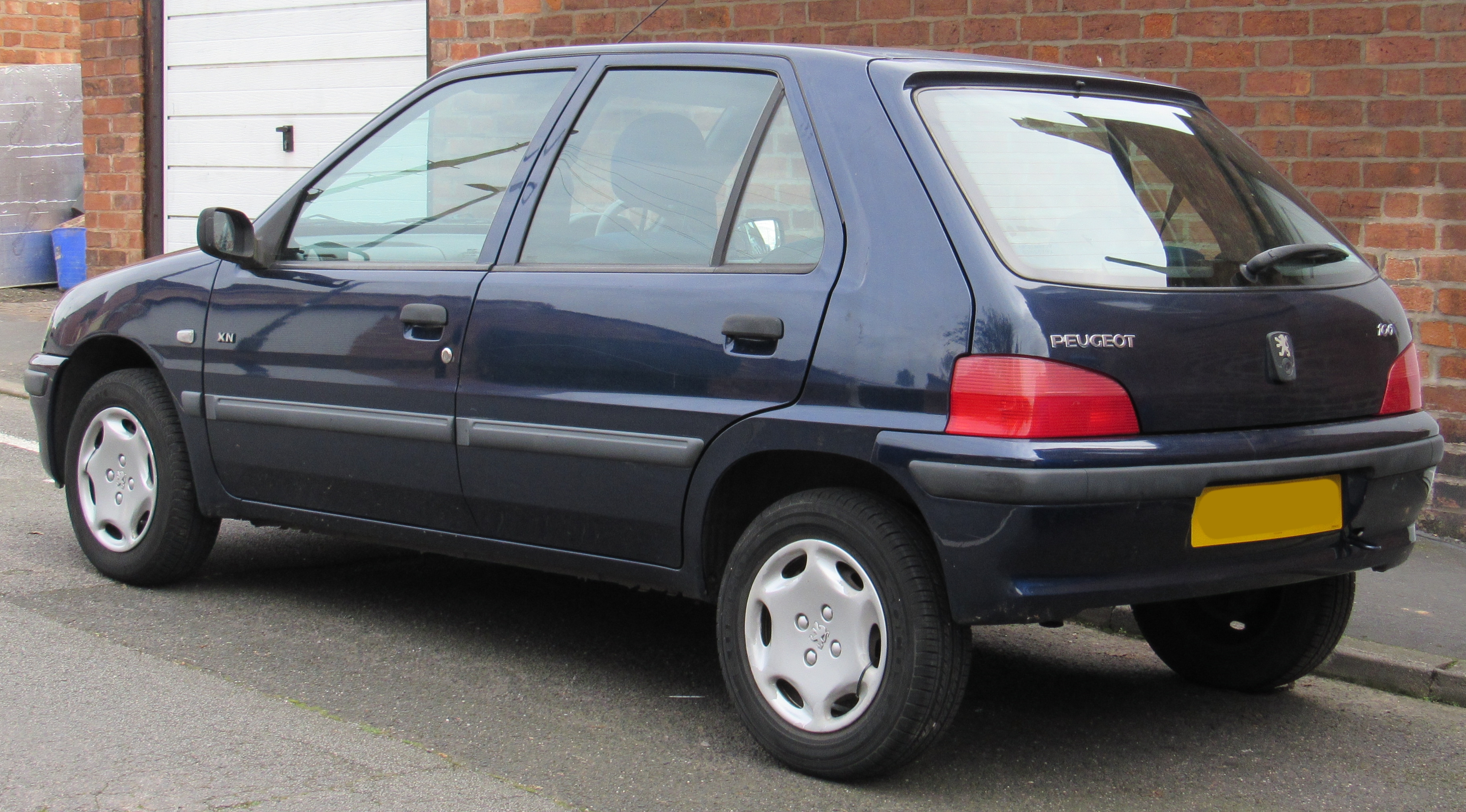 Peugeot 106 I Restyling 1996 - 2003 Hatchback 5 door #1