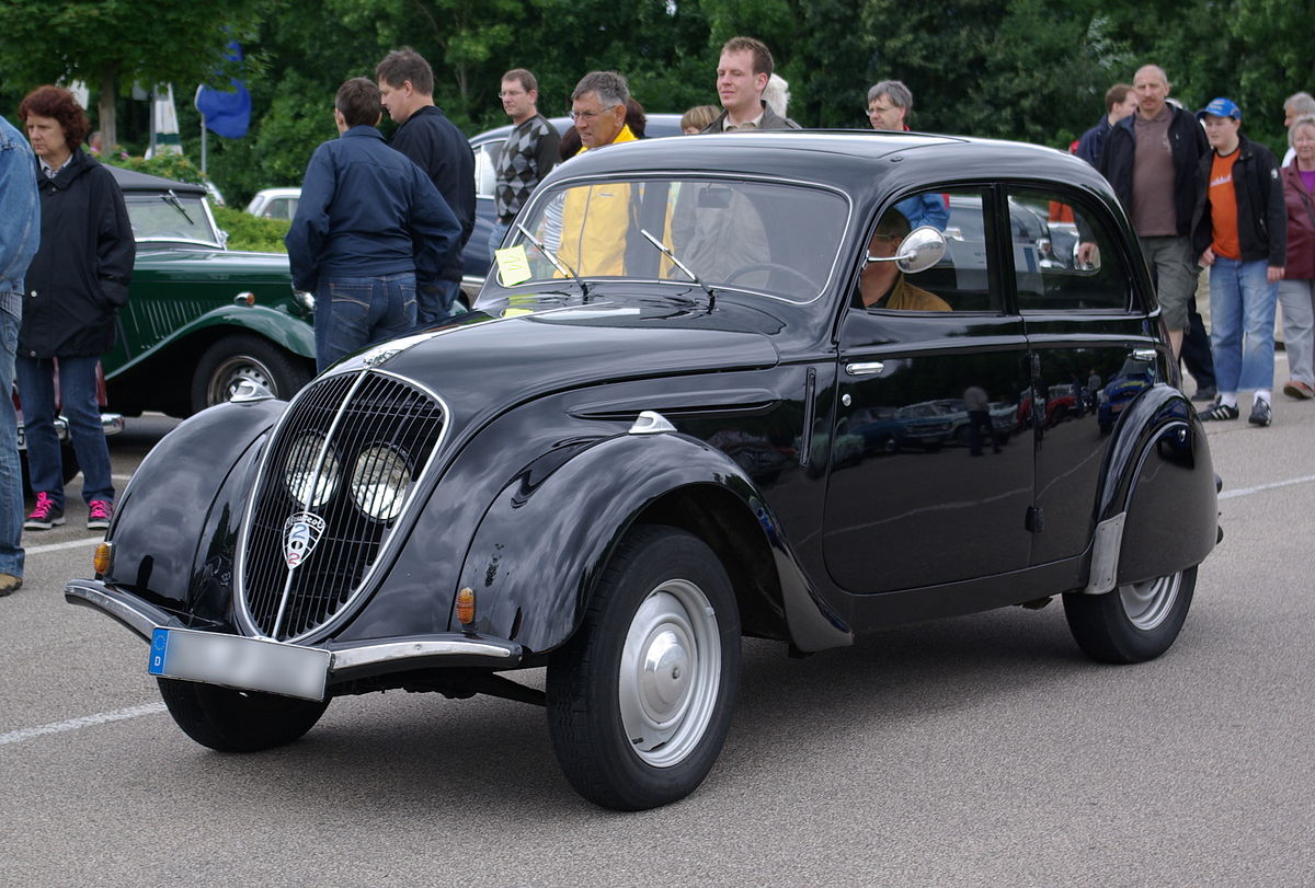 Peugeot 202 1938 - 1948 Sedan #1