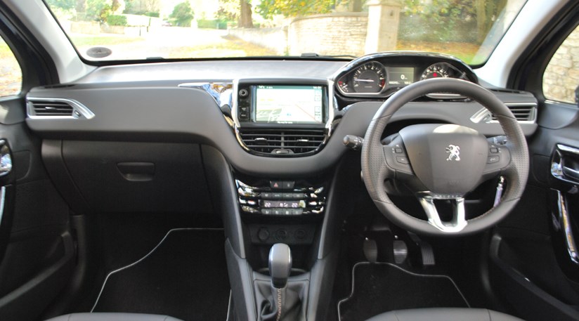 Peugeot 208 I 2012 - 2015 Hatchback 3 door #4