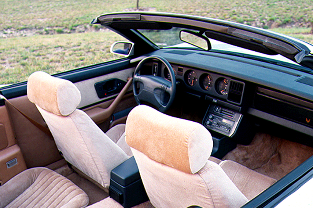 Pontiac Firebird III 1982 - 1992 Cabriolet #5