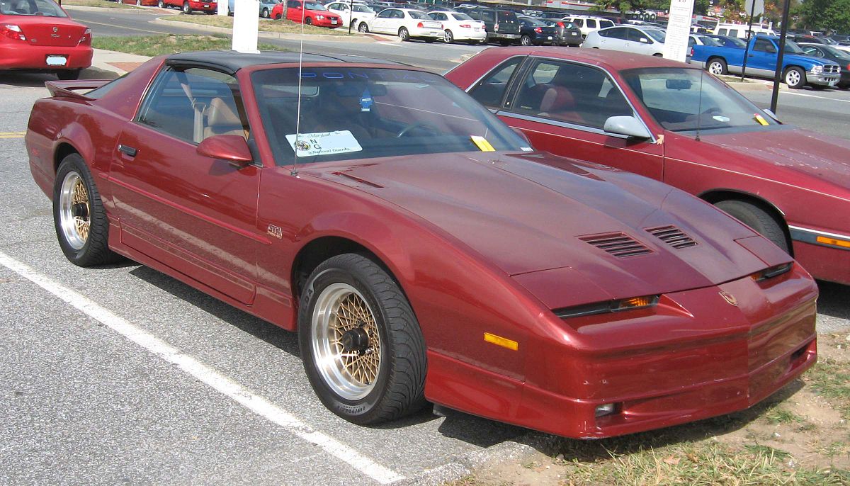 Pontiac Firebird III 1982 - 1992 Coupe #1