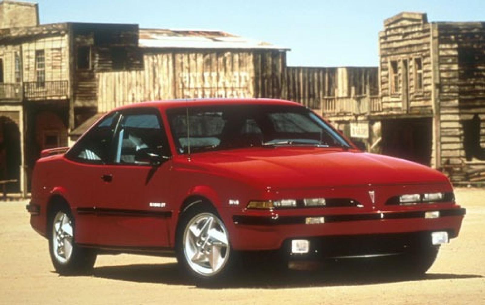 Pontiac Sunbird II 1981 - 1988 Coupe #1