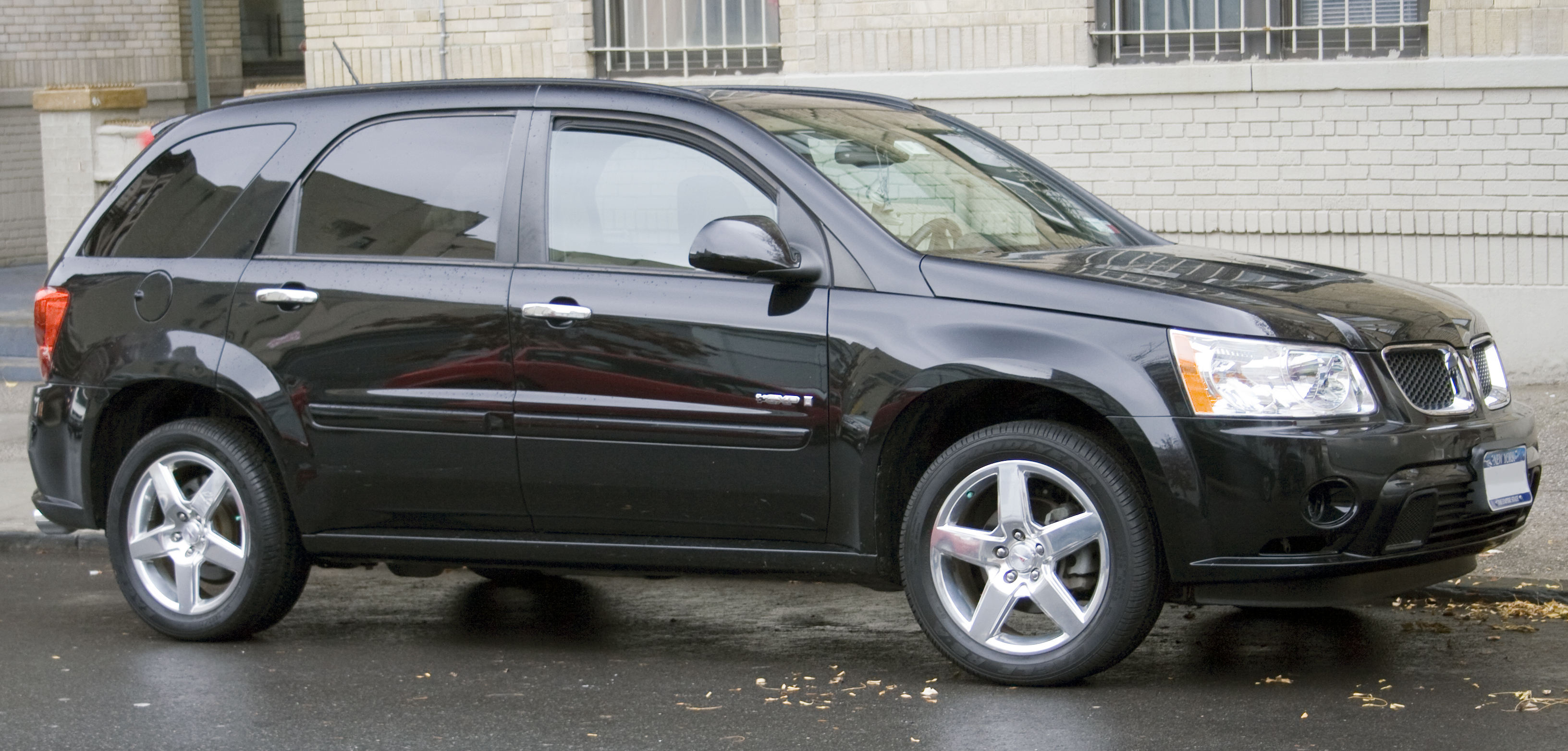 Pontiac Torrent 2005 - 2009 SUV 5 door #3