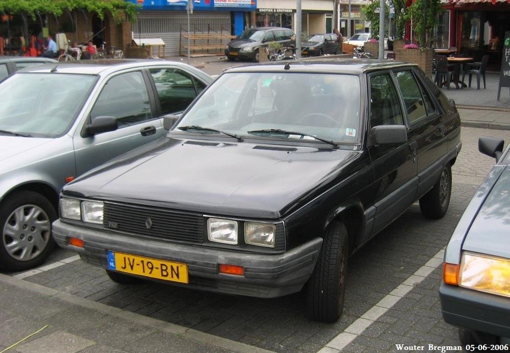 Renault 11 1983 - 1989 Hatchback 3 door #1