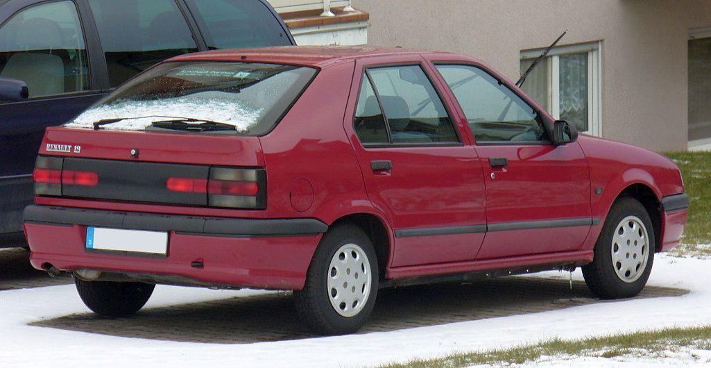 Renault 19 II 1992 - 2002 Hatchback 3 door #2