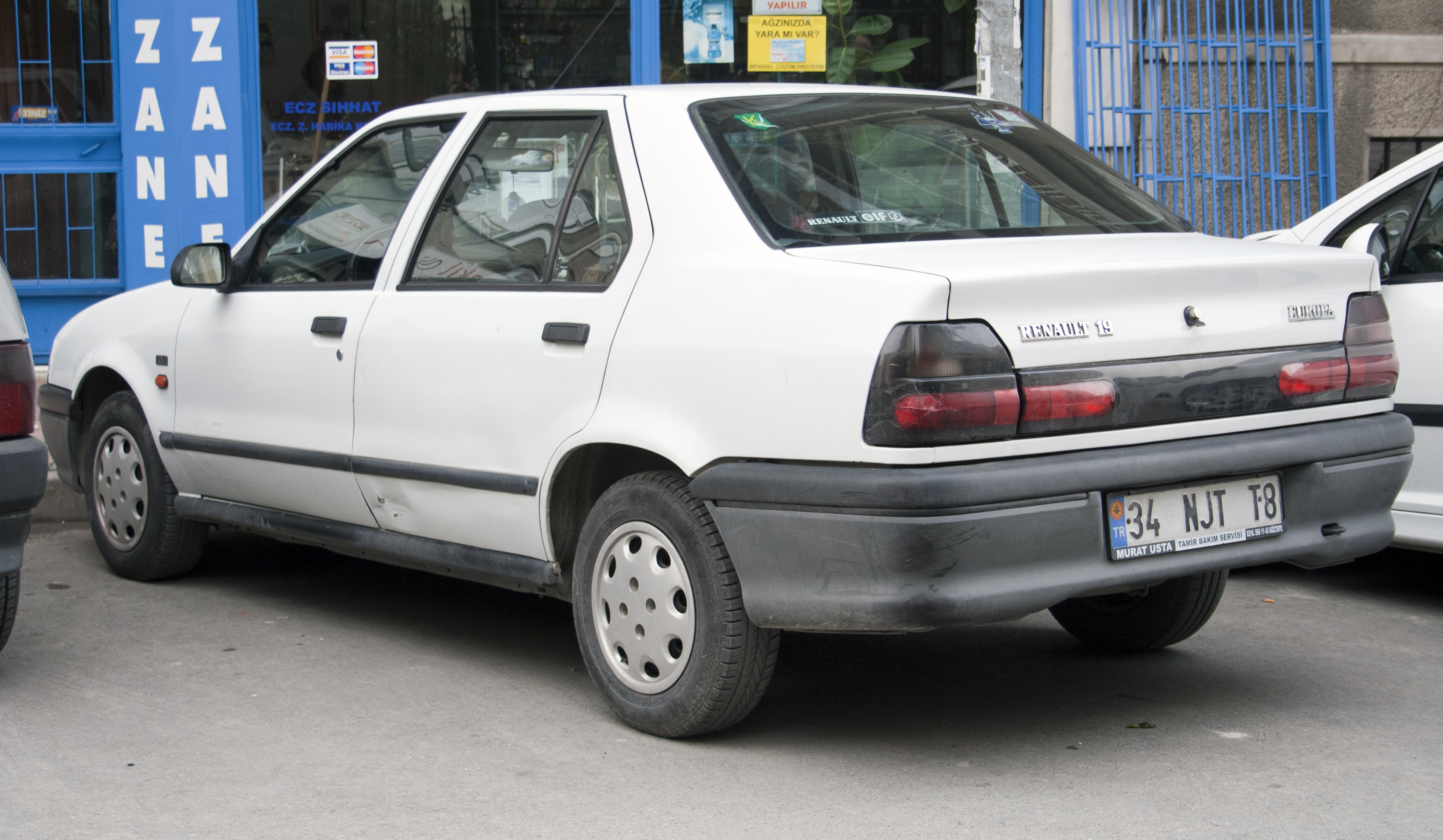 Renault 19 II 1992 - 2002 Hatchback 3 door #5
