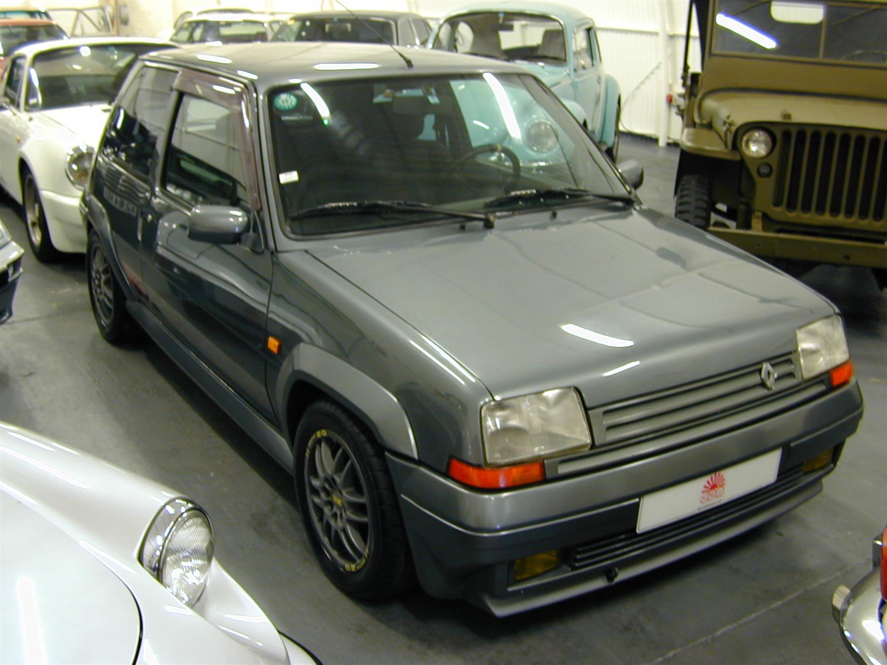 Renault 5 II 1984 - 2002 Hatchback 3 door #2